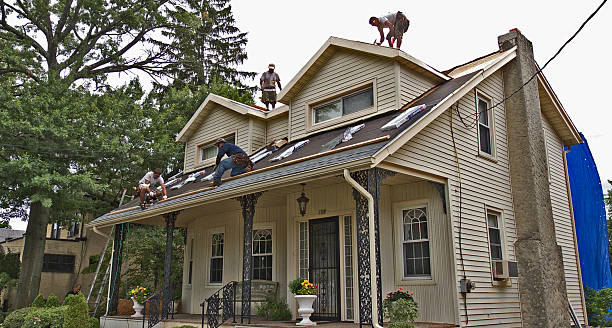Best Metal Roofing Contractor  in Mayflower Village, CA